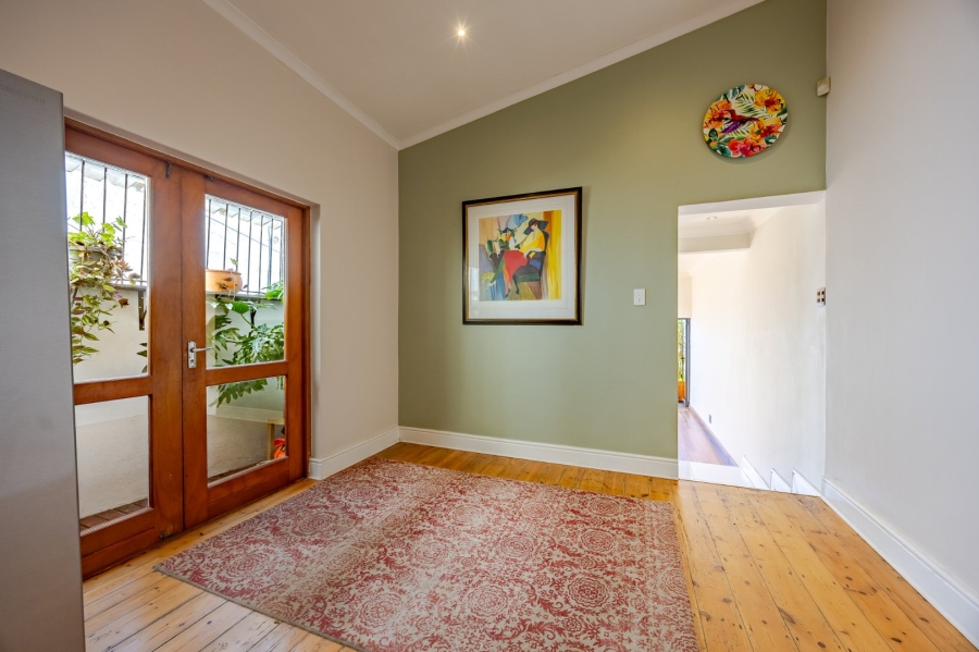 3 Bedroom Property for Sale in Woodstock Western Cape